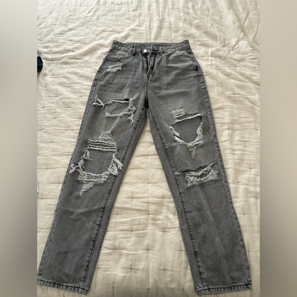 Distressed Gray Ripped High-Waist Jeans